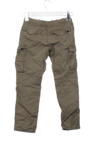 Kinder Sporthose H&M, Größe 6-7y/ 122-128 cm, Farbe Grün, Preis 13,00 €