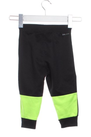 Kinder Sporthose Nike, Größe 12-18m/ 80-86 cm, Farbe Schwarz, Preis 17,00 €