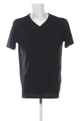 Pánské tričko  Russell, Velikost XL, Barva Černá, Cena  519,00 Kč