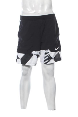 Ανδρικό κοντό παντελόνι Nike, Μέγεθος M, Χρώμα Πολύχρωμο, Τιμή 20,99 €