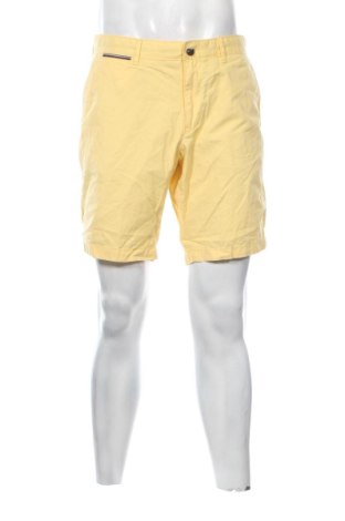Férfi rövidnadrág Tommy Hilfiger, Méret M, Szín Sárga, Ár 17 459 Ft