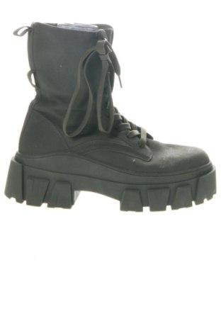 Férfi cipők
 ASOS, Méret 42, Szín Zöld, Ár 11 849 Ft