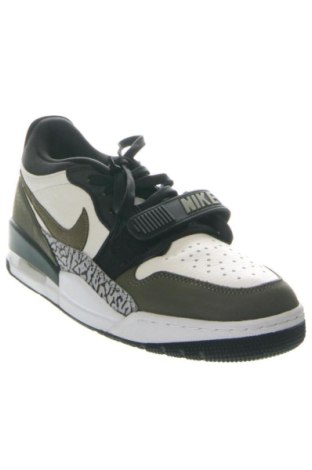 Pánske topánky Air Jordan Nike, Veľkosť 42, Farba Viacfarebná, Cena  117,95 €