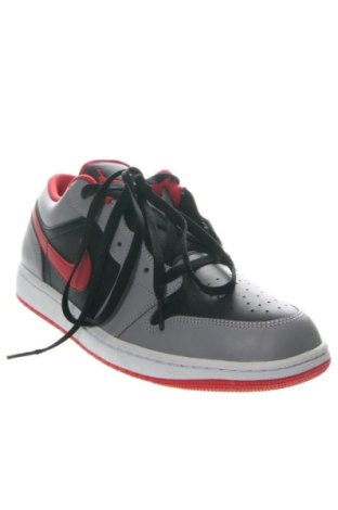 Pánske topánky Air Jordan Nike, Veľkosť 47, Farba Viacfarebná, Cena  109,95 €