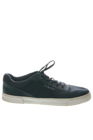 Férfi cipők
 Bugatti, Méret 44, Szín Kék, Ár 34 711 Ft