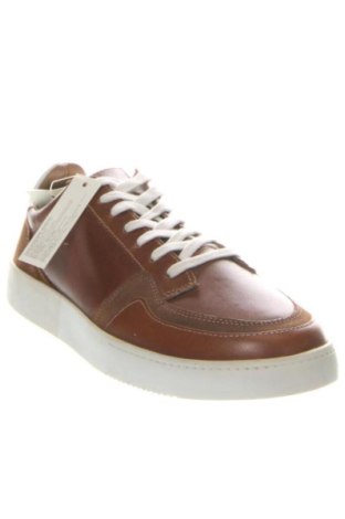 Férfi cipők
 Celio, Méret 45, Szín Barna, Ár 19 749 Ft