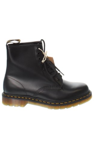 Férfi cipők
 Dr. Martens, Méret 44, Szín Fekete, Ár 83 839 Ft