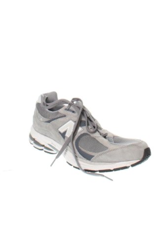 Férfi cipők
 New Balance, Méret 47, Szín Szürke, Ár 51 919 Ft