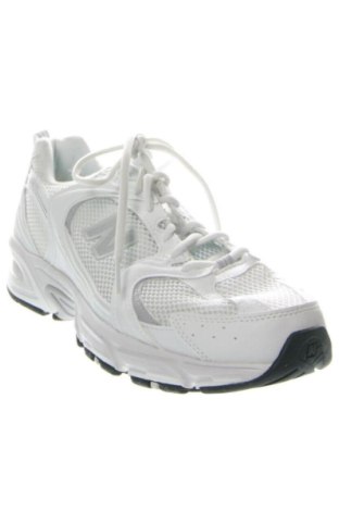 Férfi cipők
 New Balance, Méret 42, Szín Sokszínű, Ár 51 919 Ft