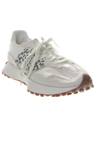 Мъжки обувки New Balance, Размер 41, Цвят Бял, Цена 104,81 €