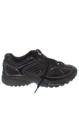 Férfi cipők
 Nike, Méret 43, Szín Fekete, Ár 41 629 Ft