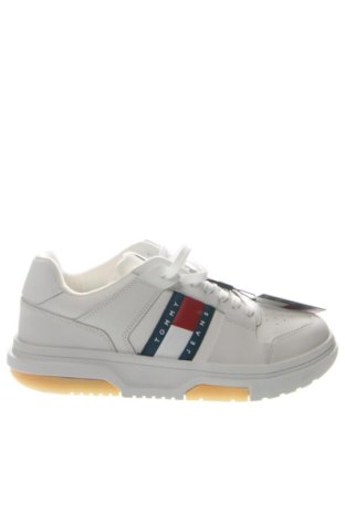 Férfi cipők
 Tommy Jeans, Méret 43, Szín Fehér, Ár 46 819 Ft
