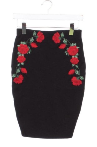 Пола Amisu, Размер XS, Цвят Многоцветен, Цена 9,70 €