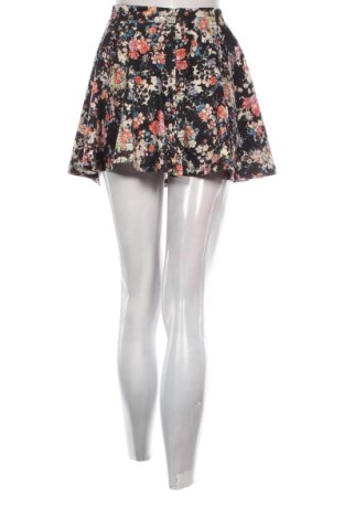 Sukně Bershka, Velikost S, Barva Vícebarevné, Cena  277,00 Kč