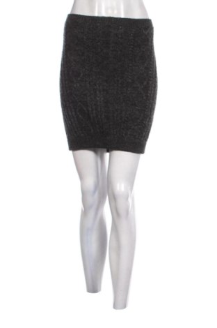 Пола F&F, Размер L, Цвят Многоцветен, Цена 9,70 €