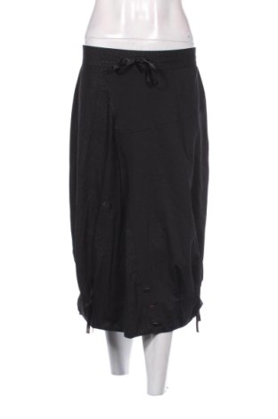 Пола Fred Sabatier, Размер M, Цвят Черен, Цена 21,00 €