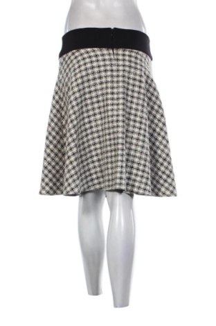 Пола Hugo Boss, Размер M, Цвят Многоцветен, Цена 29,14 €