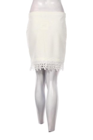 Spódnica Janina, Rozmiar L, Kolor ecru, Cena 51,99 zł