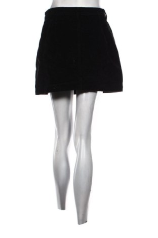 Пола ONLY, Размер S, Цвят Черен, Цена 10,73 €