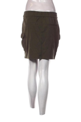 Пола ONLY, Размер M, Цвят Зелен, Цена 10,73 €