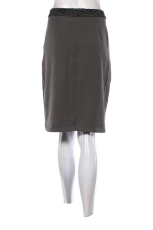 Пола ONLY, Размер M, Цвят Зелен, Цена 14,40 €