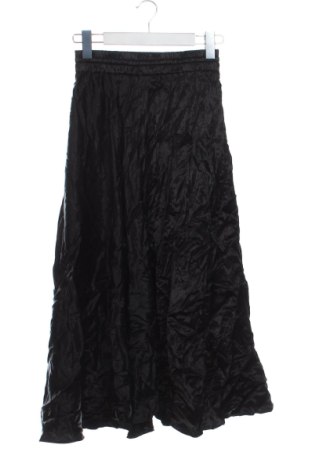 Пола Reserved, Размер XXS, Цвят Черен, Цена 18,41 €