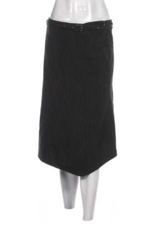 Пола Reserved, Размер M, Цвят Многоцветен, Цена 11,75 €