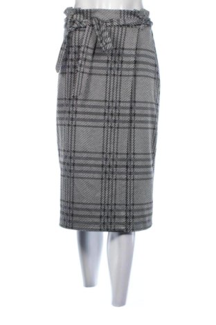 Пола Reserved, Размер M, Цвят Многоцветен, Цена 11,70 €