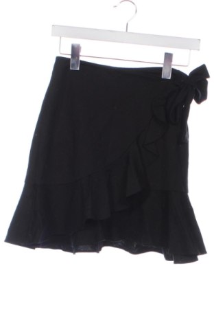 Sukně Reserved, Velikost XS, Barva Černá, Cena  283,00 Kč