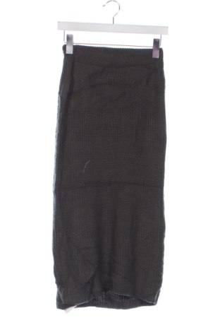 Пола SHEIN, Размер XS, Цвят Сив, Цена 11,75 €