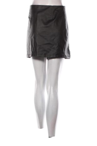 Пола Sinsay, Размер S, Цвят Черен, Цена 10,00 €