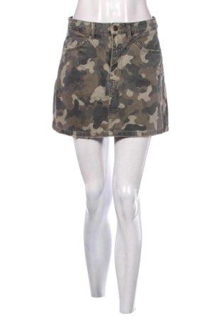 Пола Stradivarius, Размер M, Цвят Многоцветен, Цена 15,00 €