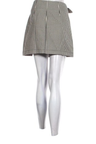 Пола Stradivarius, Размер S, Цвят Многоцветен, Цена 10,00 €