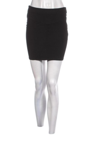 Sukně Stradivarius, Velikost M, Barva Černá, Cena  283,00 Kč