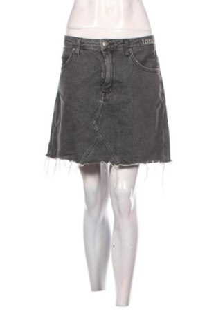 Пола Tommy Jeans, Размер XXL, Цвят Многоцветен, Цена 32,21 €