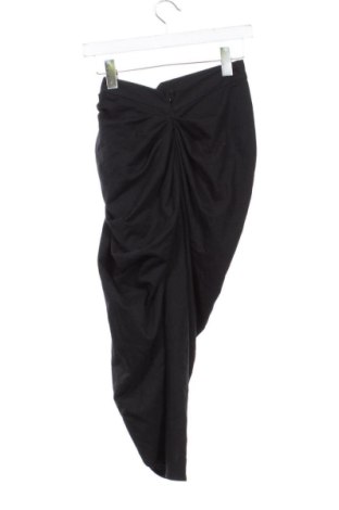 Пола Unbranded, Размер XXS, Цвят Черен, Цена 11,70 €