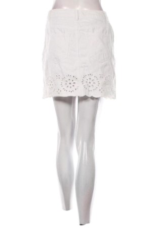 Пола V by Very, Размер M, Цвят Бял, Цена 15,00 €