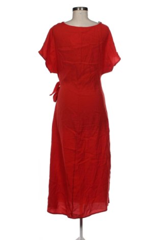 Ruha An'ge, Méret M, Szín Piros, Ár 12 349 Ft
