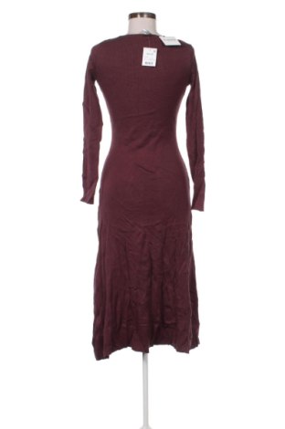 Šaty  Anko, Velikost M, Barva Fialová, Cena  469,00 Kč