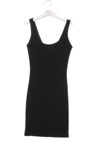 Sukienka Bershka, Rozmiar S, Kolor Czarny, Cena 106,90 zł
