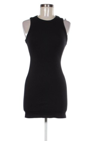 Рокля Bershka, Размер S, Цвят Черен, Цена 20,00 €