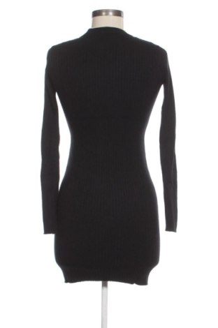 Šaty  Bershka, Velikost S, Barva Černá, Cena  567,00 Kč