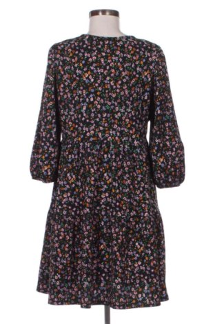 Рокля Bershka, Размер L, Цвят Многоцветен, Цена 12,30 €