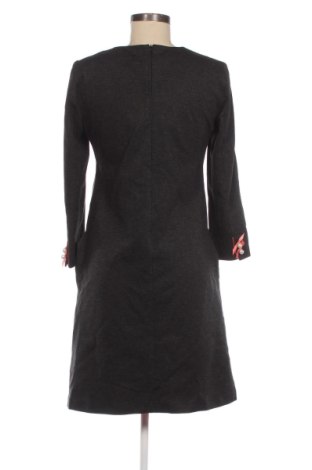 Φόρεμα By Mi, Μέγεθος L, Χρώμα Γκρί, Τιμή 117,99 €