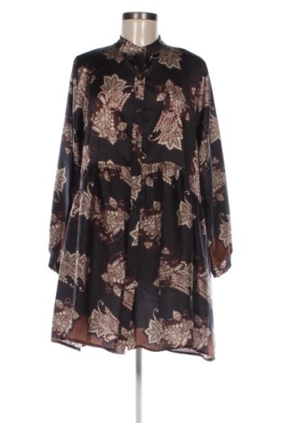 Šaty  Creme Fraiche, Velikost S, Barva Vícebarevné, Cena  119,00 Kč