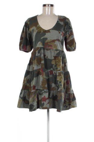 Šaty  Desigual, Velikost M, Barva Vícebarevné, Cena  2 849,00 Kč