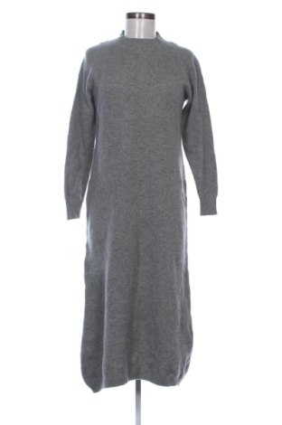 Рокля Donna Lane, Размер S, Цвят Сив, Цена 20,45 €