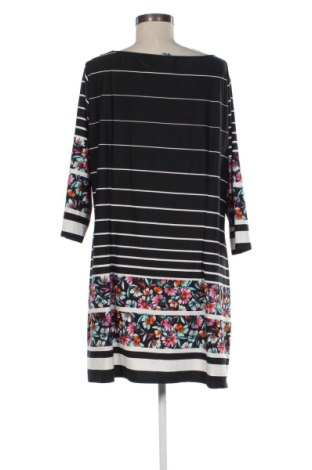 Рокля F&F, Размер 5XL, Цвят Многоцветен, Цена 19,97 €