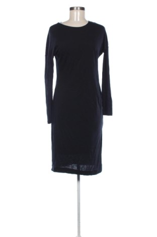 Sukienka Filippa K, Rozmiar L, Kolor Czarny, Cena 1 522,64 zł