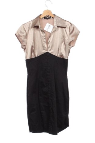 Рокля Floyd By Smith, Размер M, Цвят Многоцветен, Цена 20,00 €